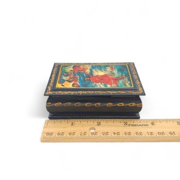 Boyarinoff Russian Trinket Tea Box Posiden Scene Lacquered Wood EUC 3.5" X 2.5"‎ - Picture 12 of 12